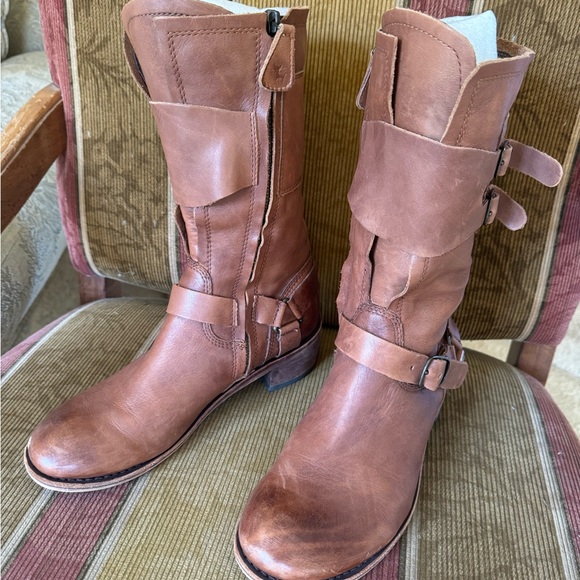 Gee Wawa Women Moto Biker Buckle Brown Rustic Leather Riding Boots size 8.5 - Picture 8 of 11